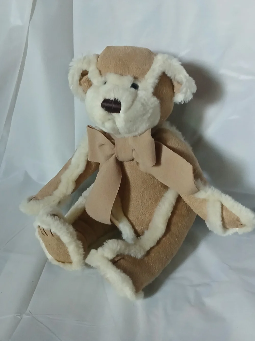 Bath & Body Works Beige and Cream Plush Teddy Bear with Bow